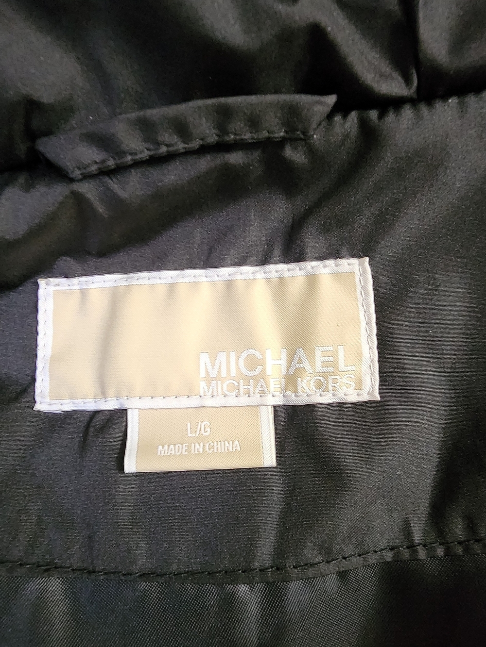 Michael Kors Black Quilted Sleeveless Puffer Vest - Picture 5 of 5